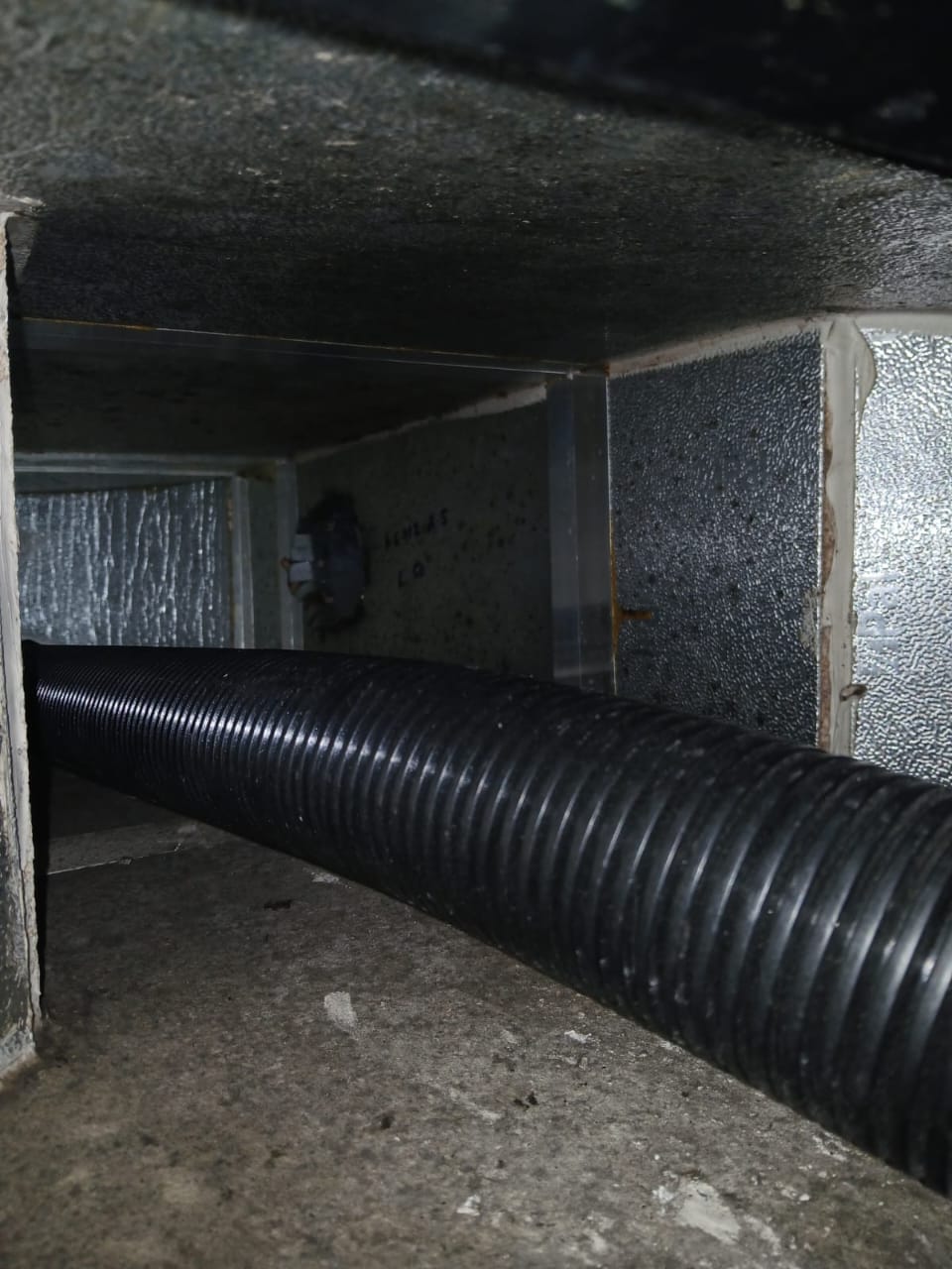 Complete duct service